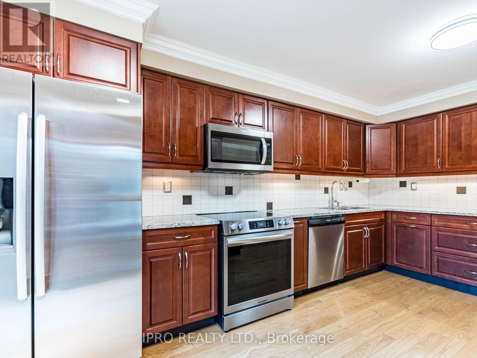 2771 Lindholm Crescent, Mississauga (Central Erin Mills), Ontario  L5M 4S1 - Photo 19 - W12128370