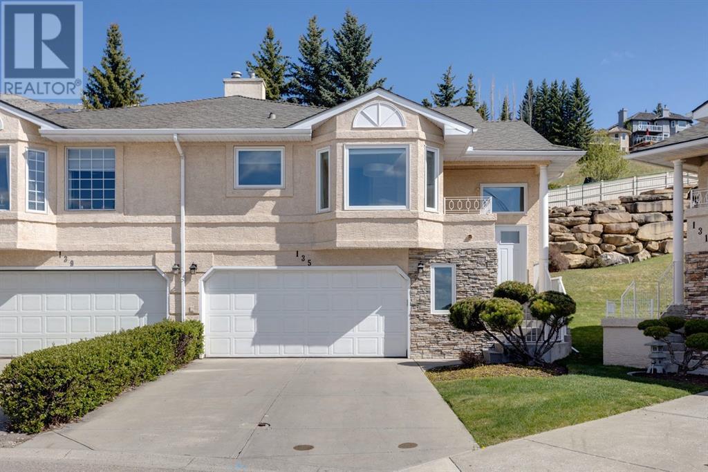Property at 135 Sierra Morena Terrace SW image 2