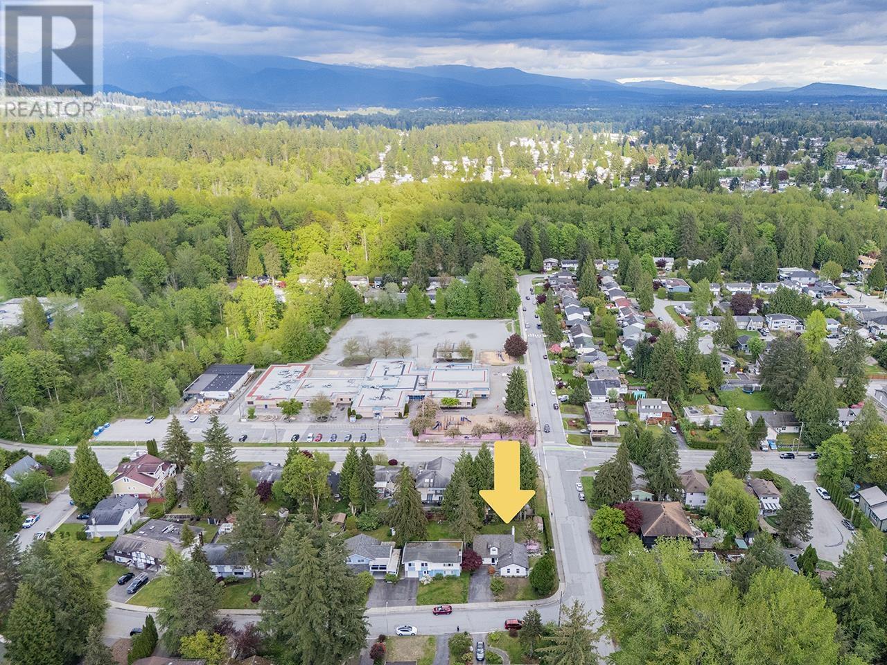 3604 Mcrae Crescent, Port Coquitlam, British Columbia  V3B 4P1 - Photo 3 - R2998985