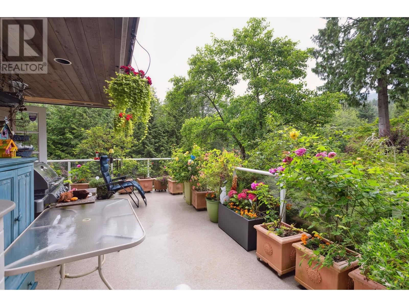 4650 Northwood Drive, West Vancouver, British Columbia  V7S 3E3 - Photo 24 - R2999000