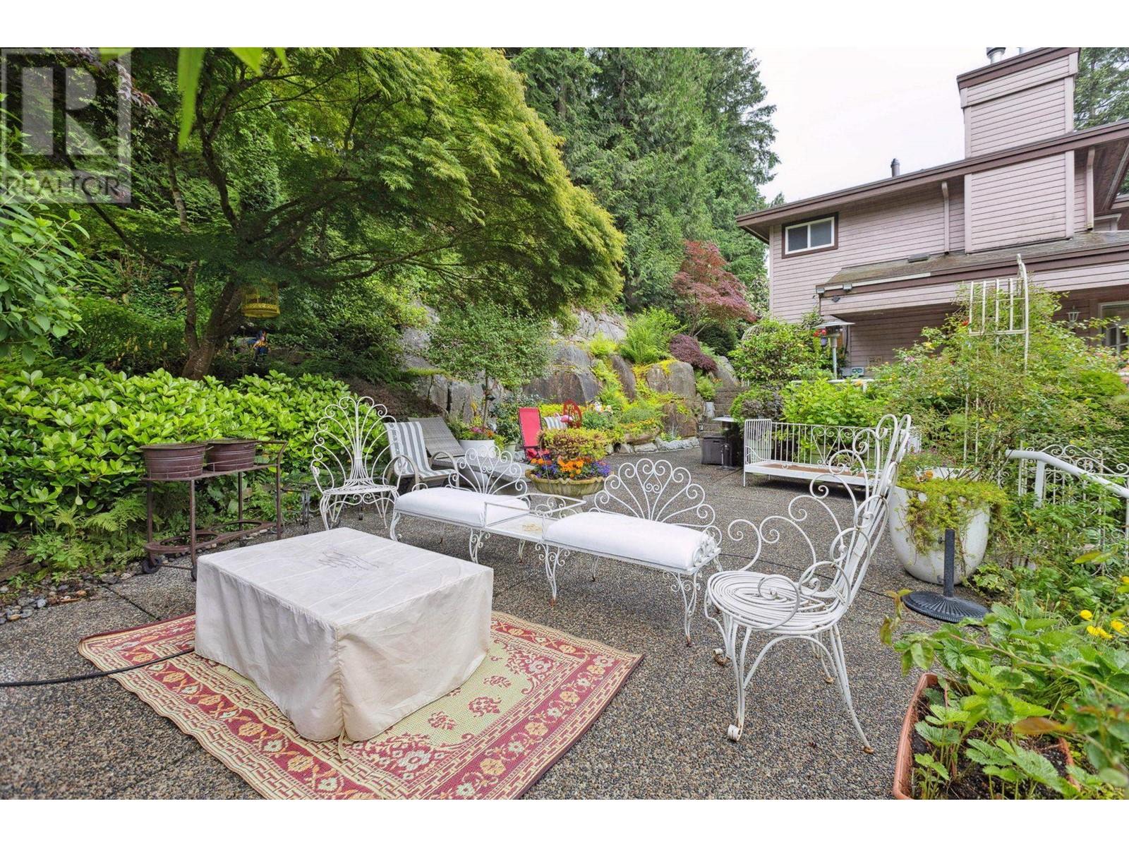 4650 Northwood Drive, West Vancouver, British Columbia  V7S 3E3 - Photo 25 - R2999000