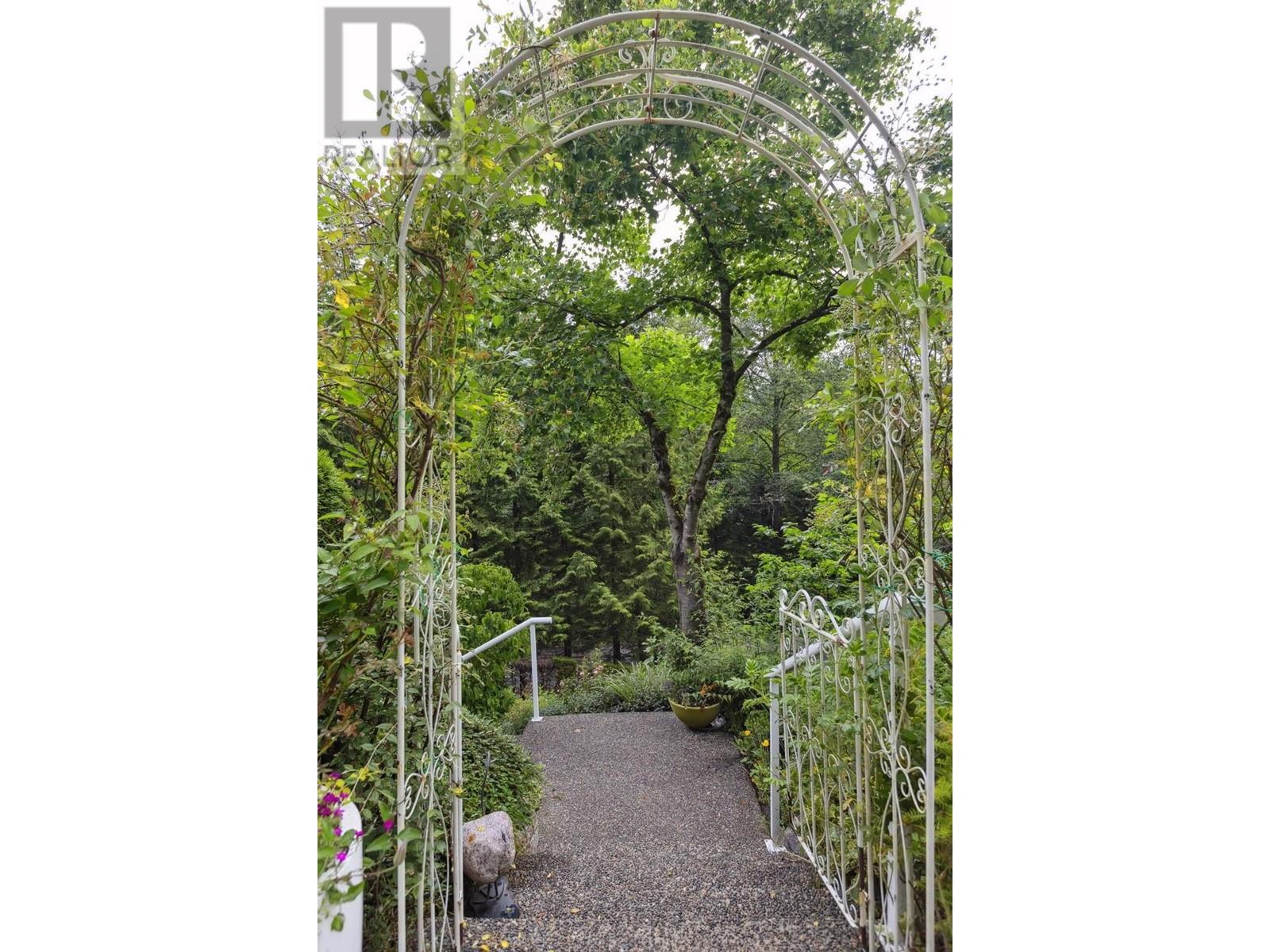 4650 Northwood Drive, West Vancouver, British Columbia  V7S 3E3 - Photo 27 - R2999000
