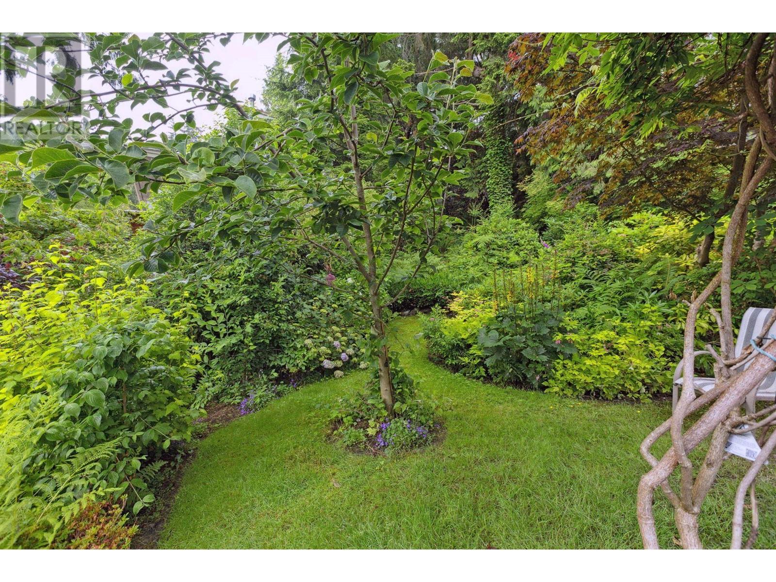 4650 Northwood Drive, West Vancouver, British Columbia  V7S 3E3 - Photo 28 - R2999000