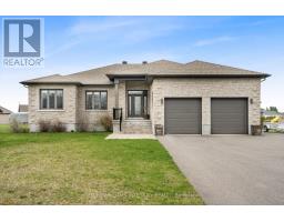 251 DES VIOLETTES STREET, Clarence-Rockland, Ontario