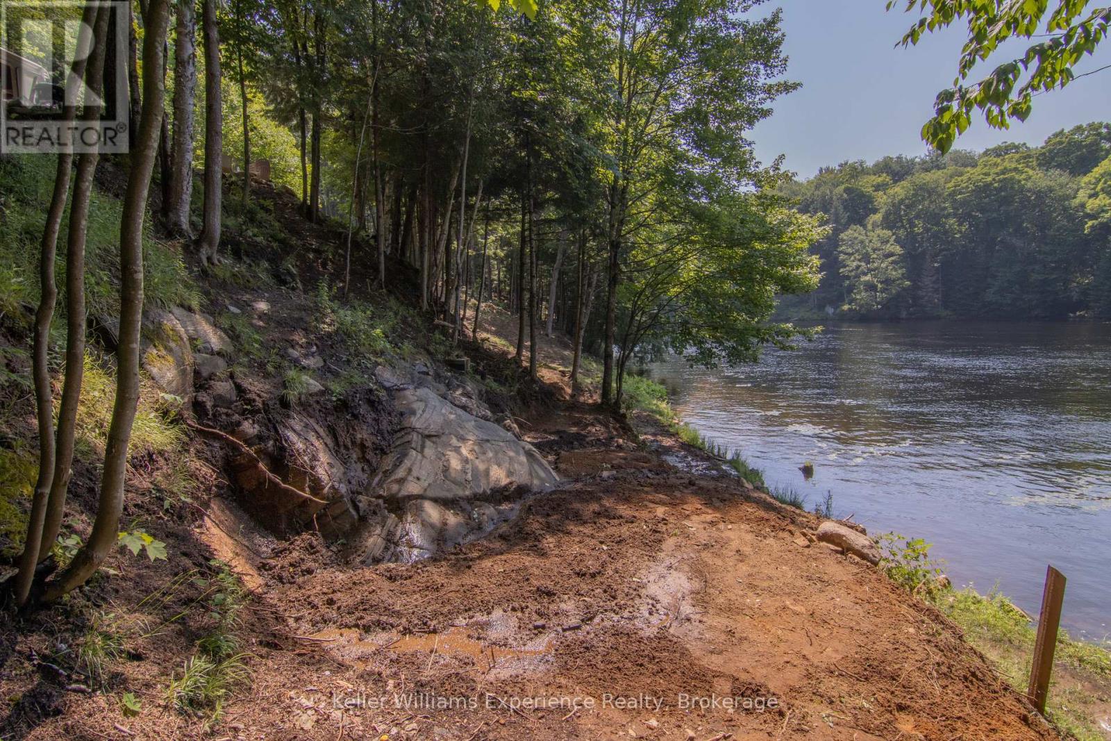 1065 Rocky Narrows Rd Pvt Road, Bracebridge, Ontario  P1L 1X1 - Photo 42 - X12128413