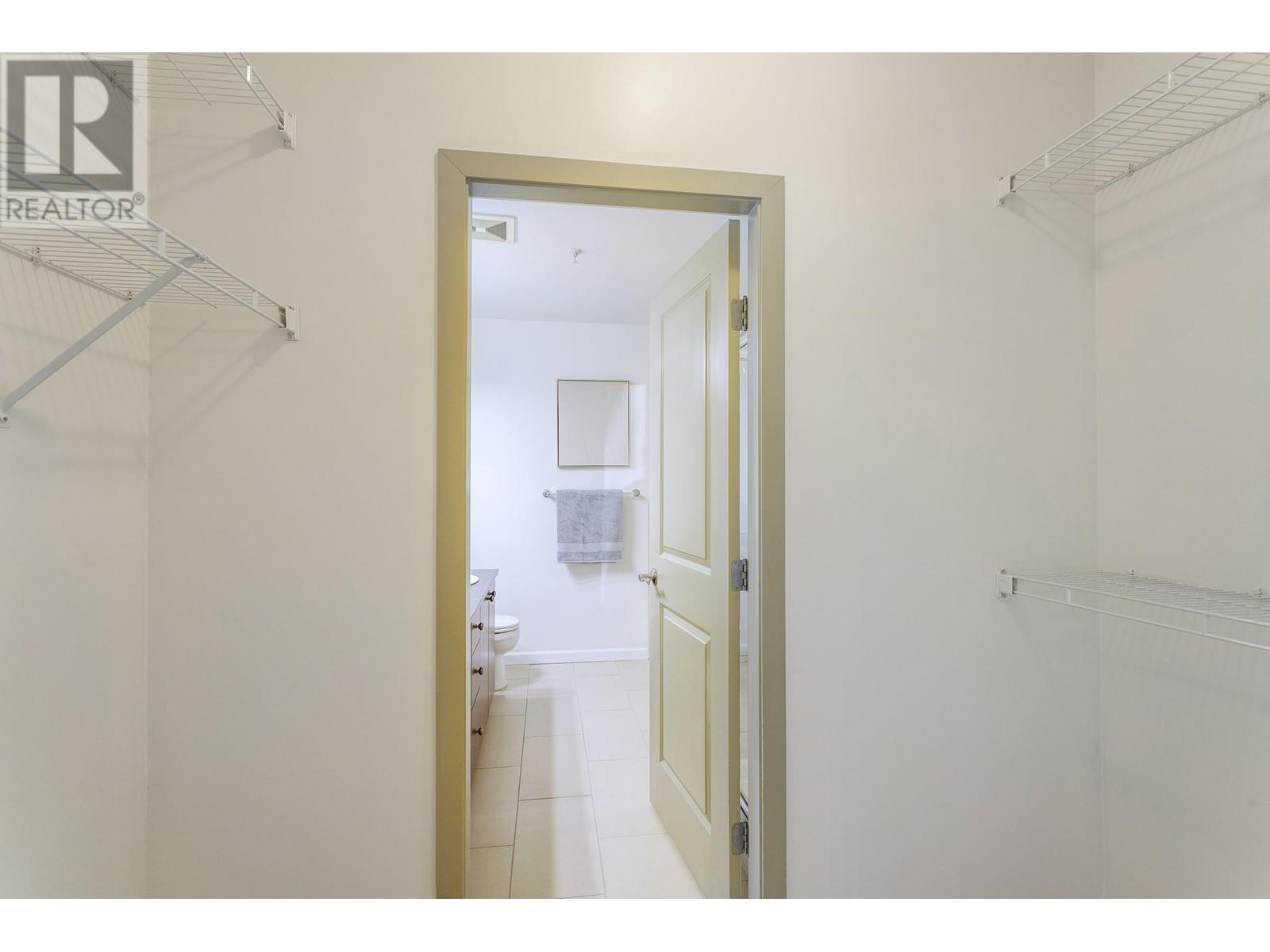205 14 E Royal Avenue, New Westminster, British Columbia  V3L 5W5 - Photo 18 - R2996547