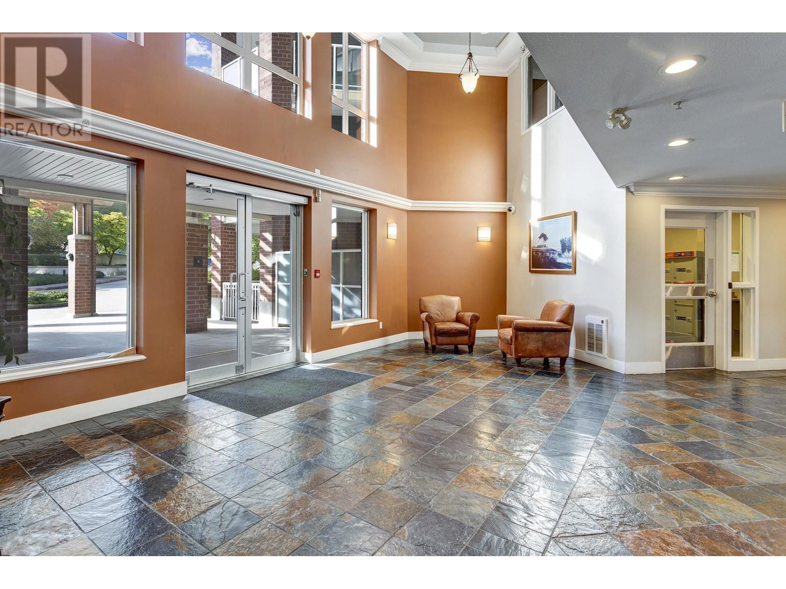 205 14 E Royal Avenue, New Westminster, British Columbia  V3L 5W5 - Photo 33 - R2996547
