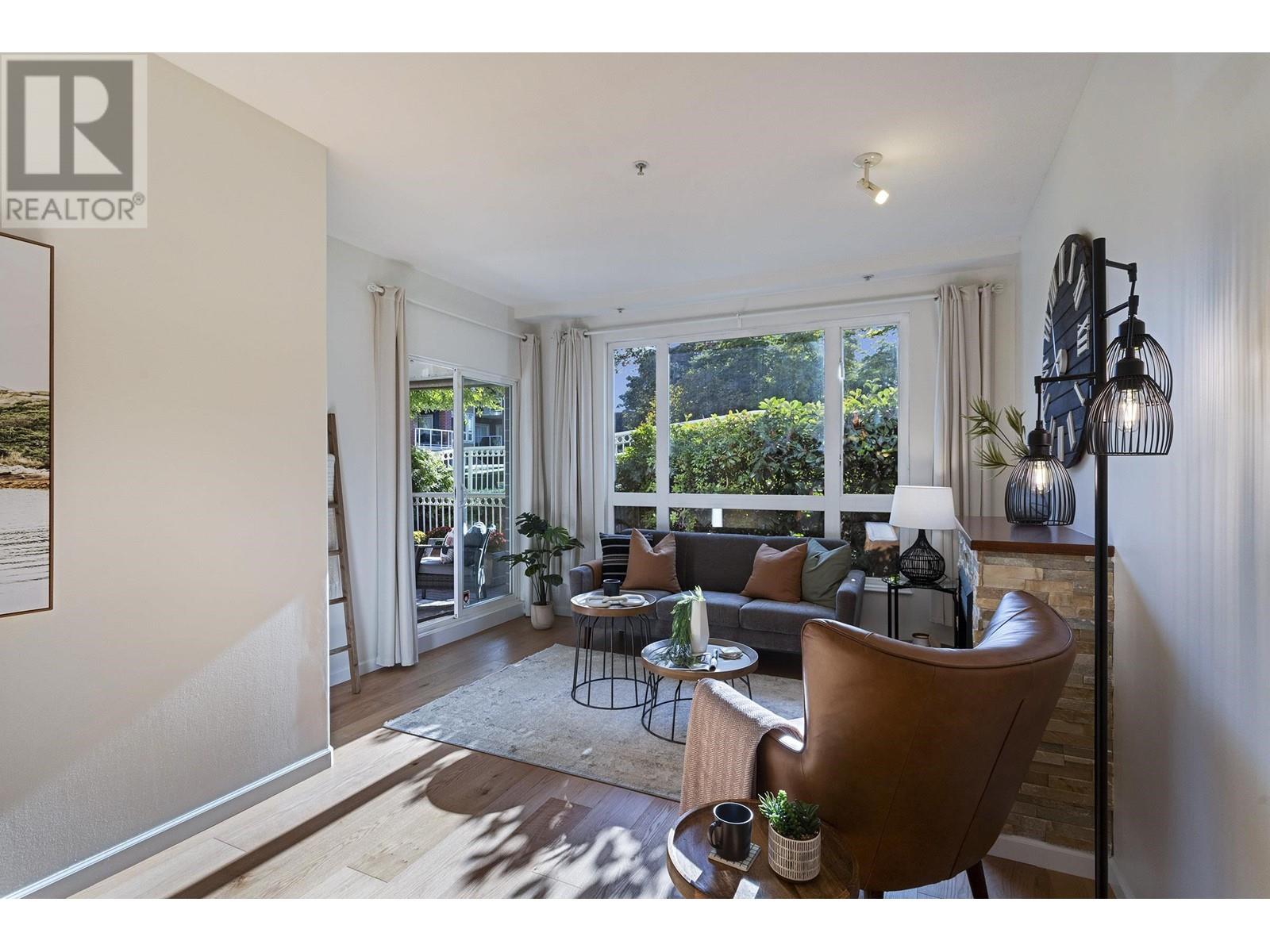 205 14 E Royal Avenue, New Westminster, British Columbia  V3L 5W5 - Photo 4 - R2996547
