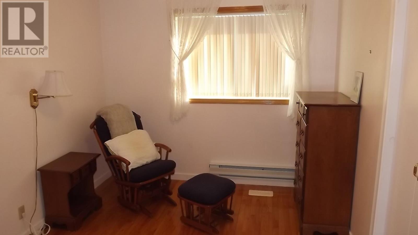 38 Blackwell Rd, Elliot Lake, Ontario  P5A 1G5 - Photo 10 - SM250856