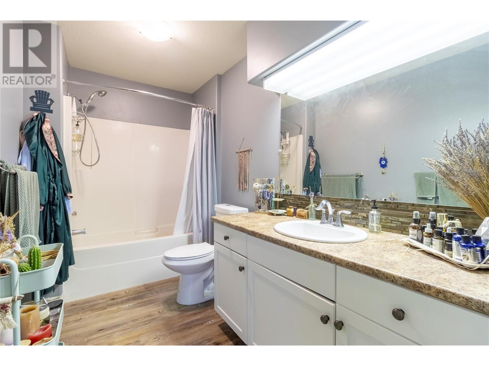 2273 Lakeview Drive, Sorrento, British Columbia  V0E 2W2 - Photo 54 - 10333884