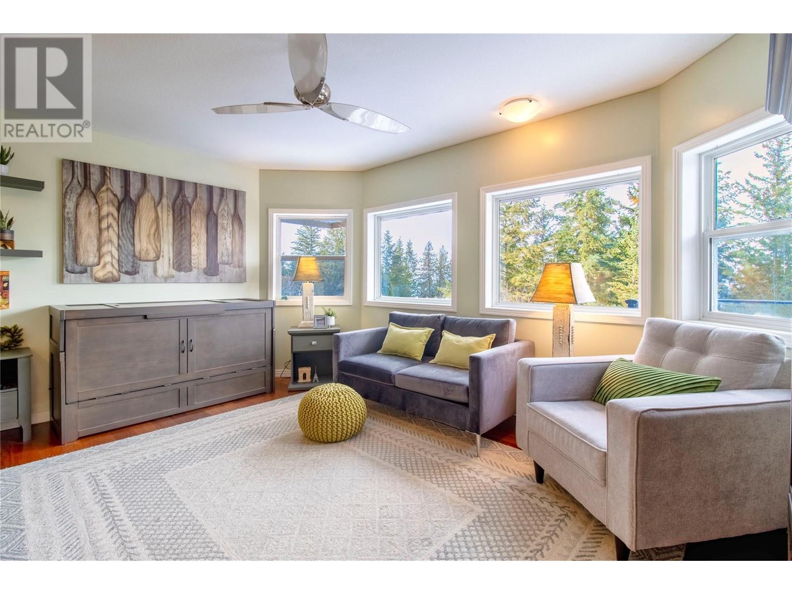 Property at 2273 Lakeview Drive image 1