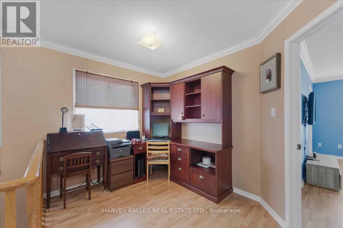 98 Trudelle Crescent, Brampton (Fletcher's Meadow), Ontario  L7A 2Z3 - Photo 14 - W12128151
