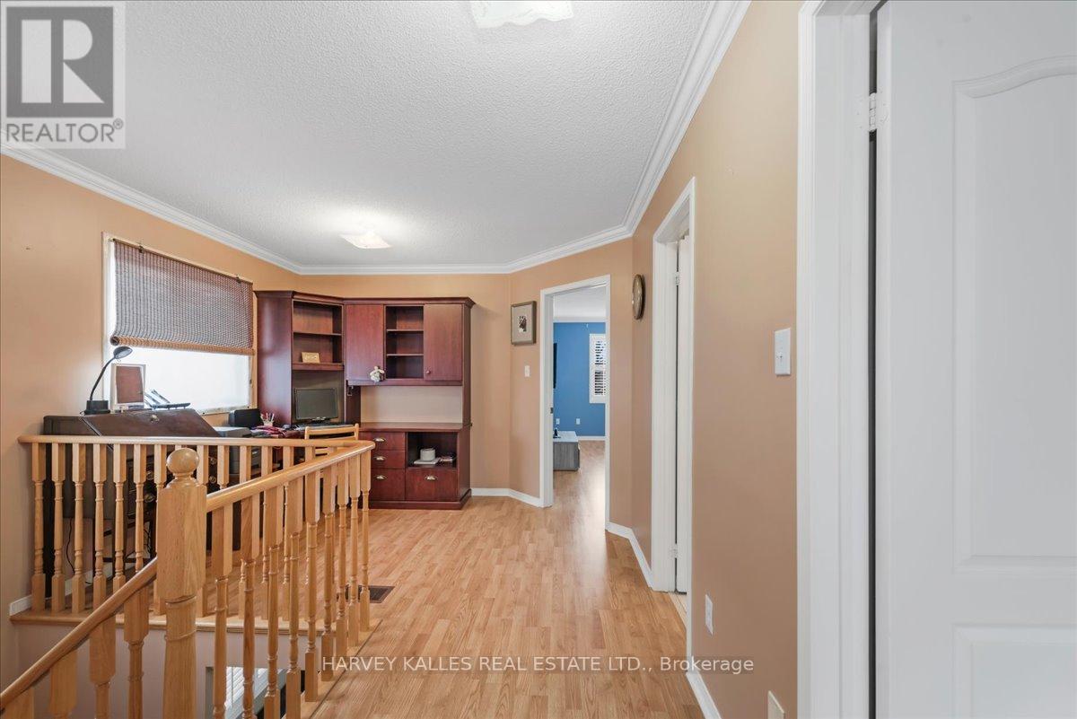 98 Trudelle Crescent, Brampton (Fletcher's Meadow), Ontario  L7A 2Z3 - Photo 19 - W12128151