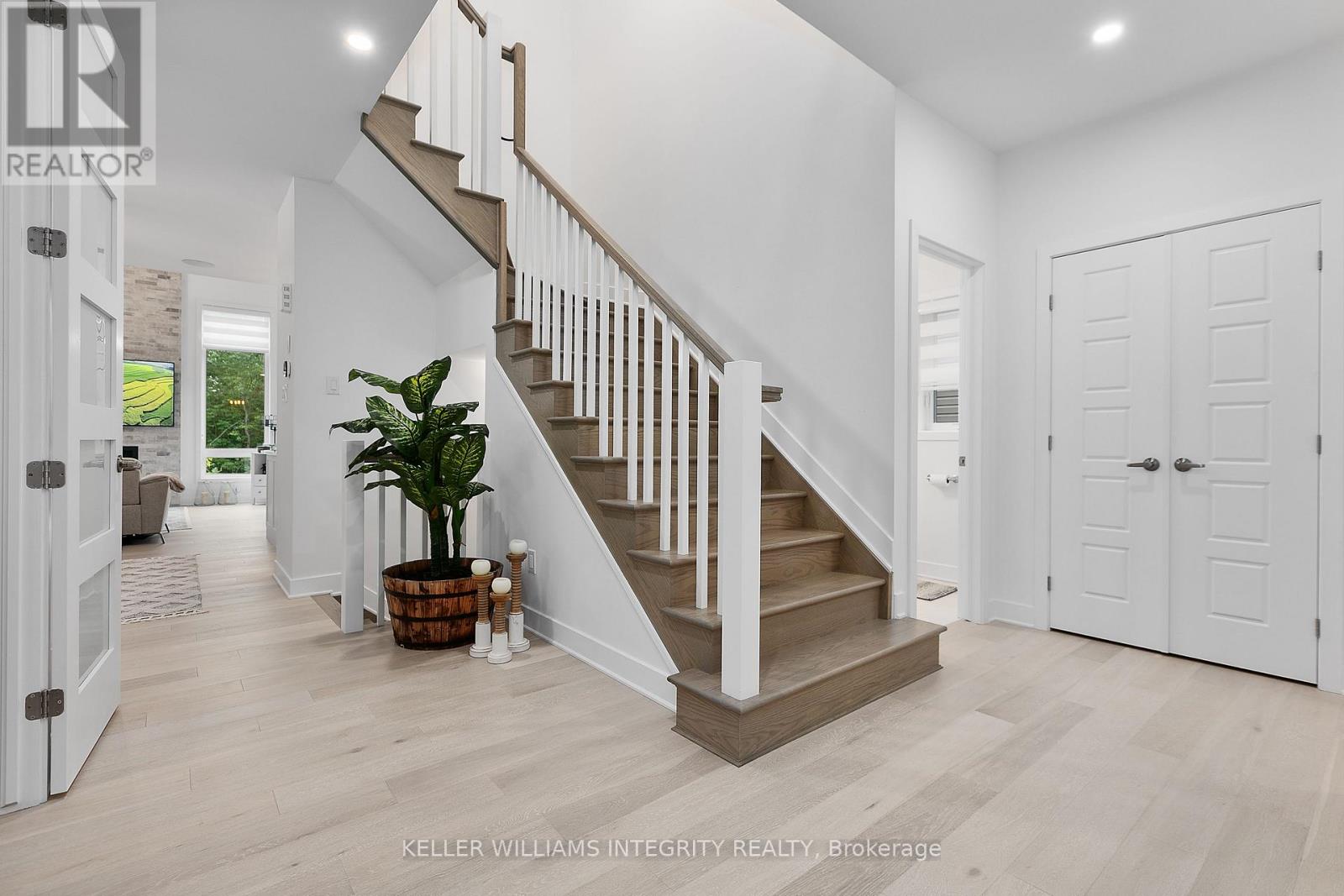 194 Bristol Crescent, North Grenville, Ontario  K0G 1J0 - Photo 6 - X12128422