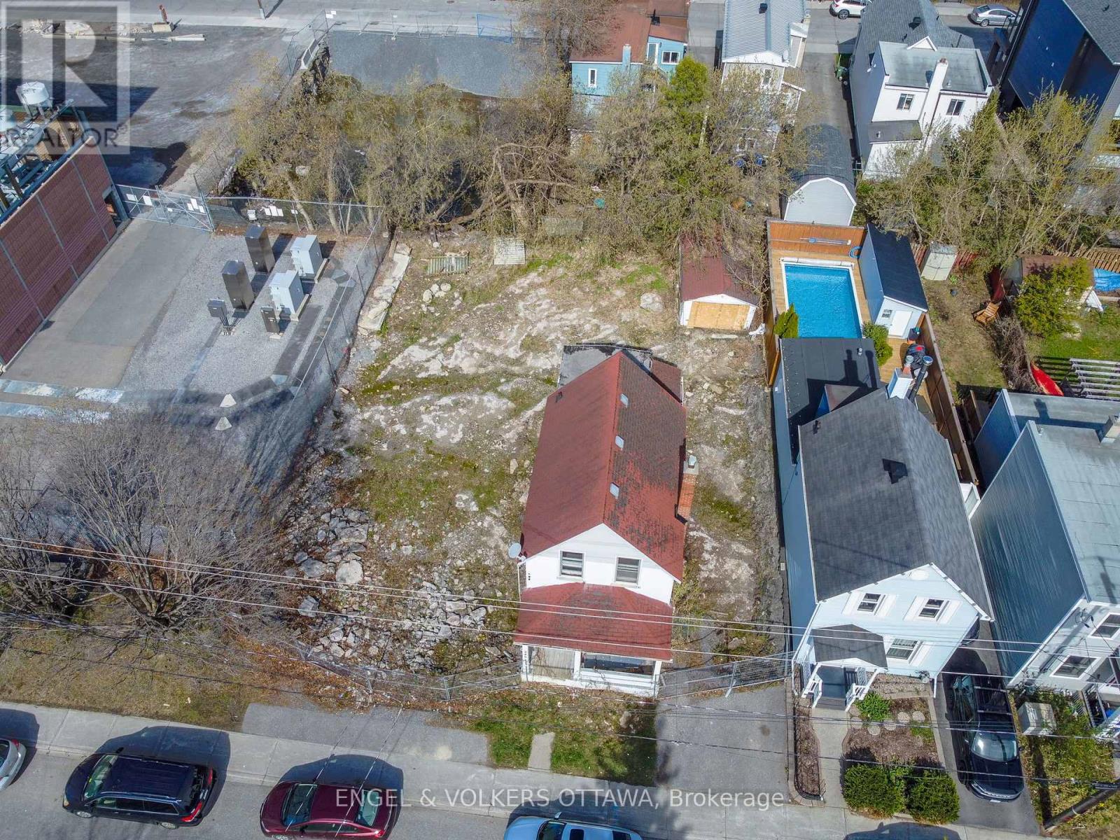 243-245 Hinchey Avenue, Ottawa, Ontario  K1Y 1L9 - Photo 8 - X12128082