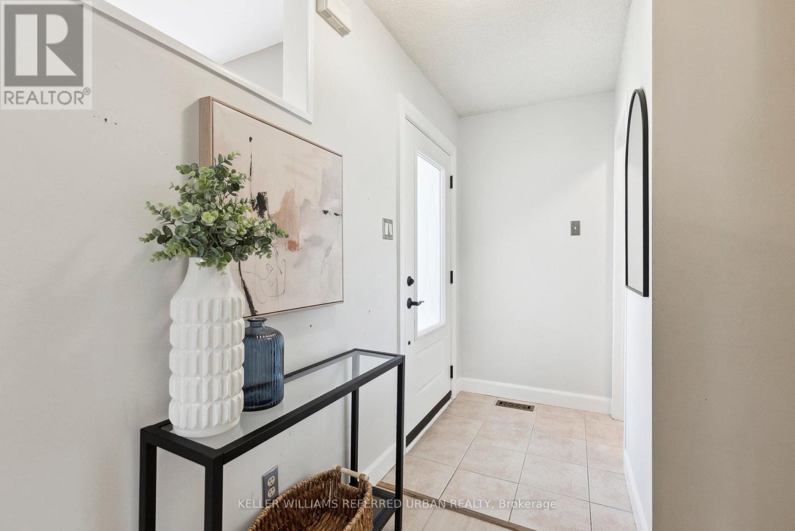 Property at 84 LUND STREET image 4