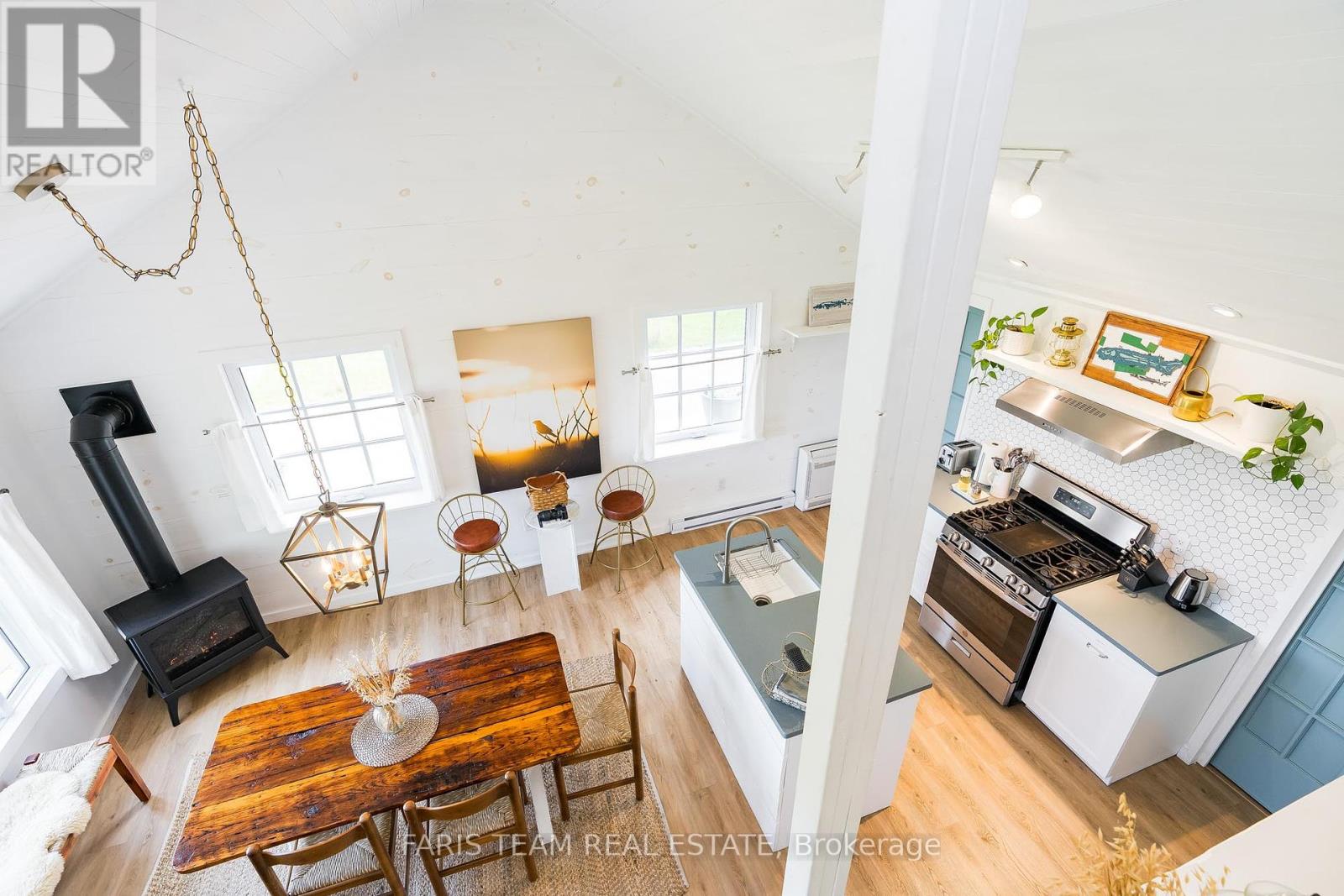 7 Delta Drive, Tay, Ontario  L0K 2C0 - Photo 22 - S12090020