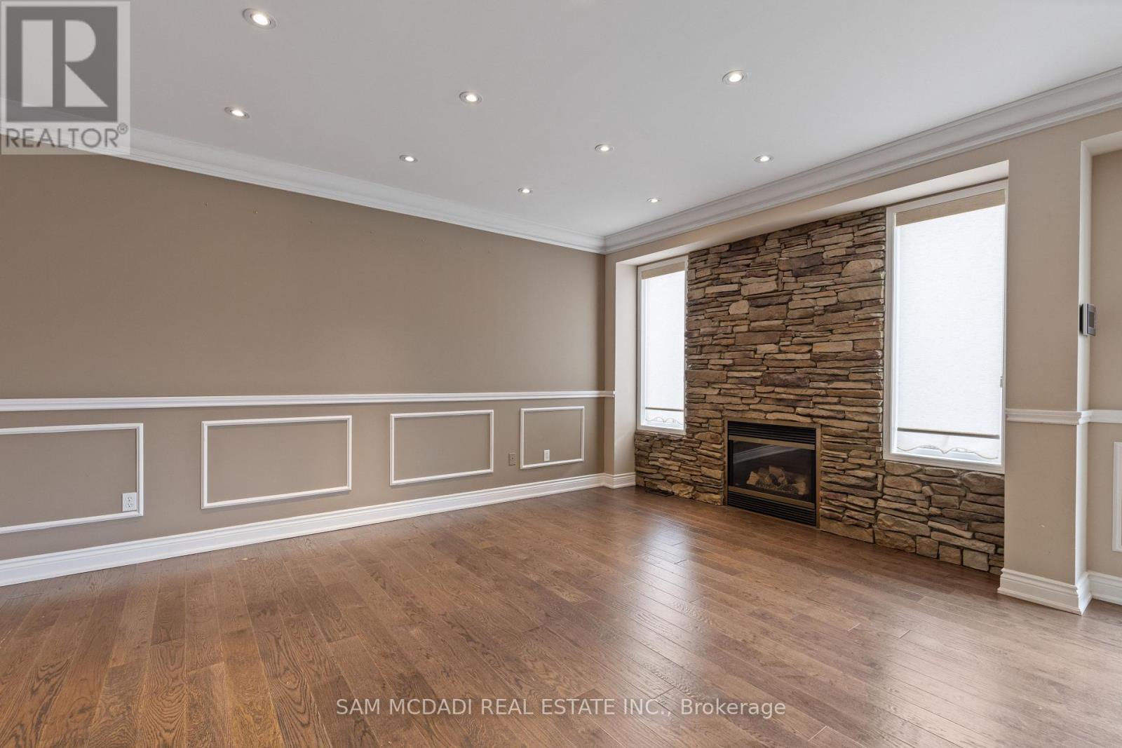 5885 Long Valley Road, Mississauga, Ontario  L5M 6J6 - Photo 16 - W12011529