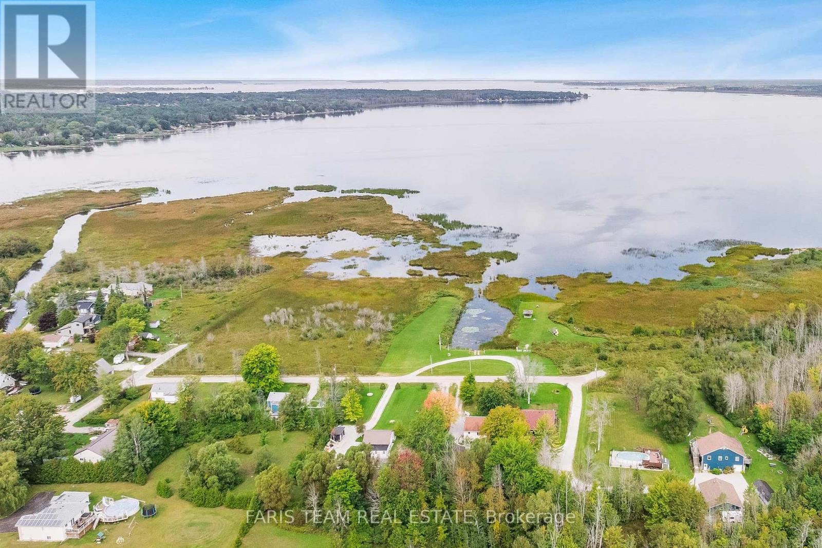 7 Delta Drive, Tay, Ontario  L0K 2C0 - Photo 10 - S12090020