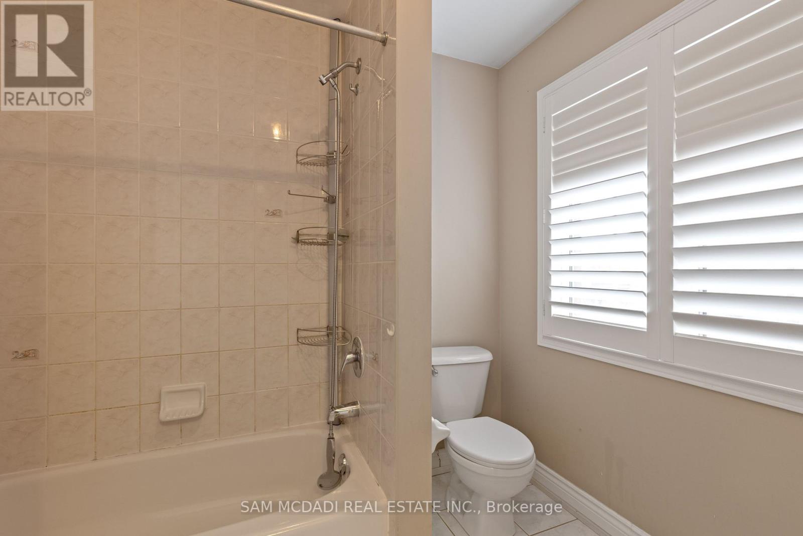 5885 Long Valley Road, Mississauga, Ontario  L5M 6J6 - Photo 32 - W12011529