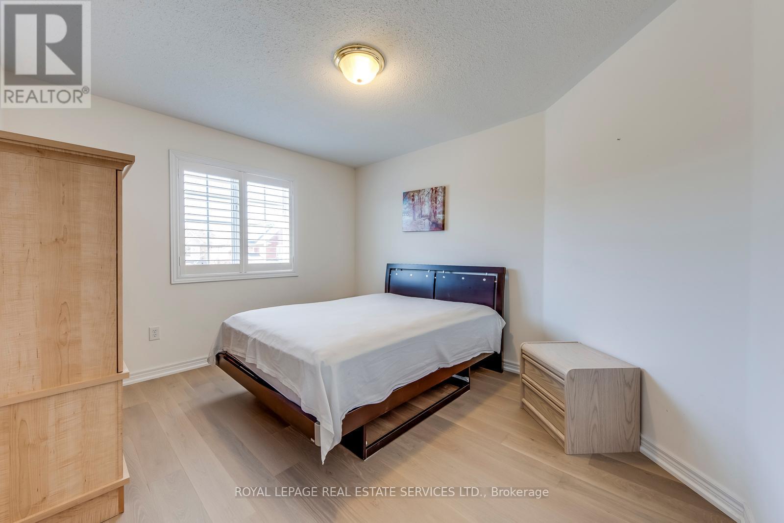 21 Callisto Court, Mississauga, Ontario  L5M 0A1 - Photo 19 - W12036180
