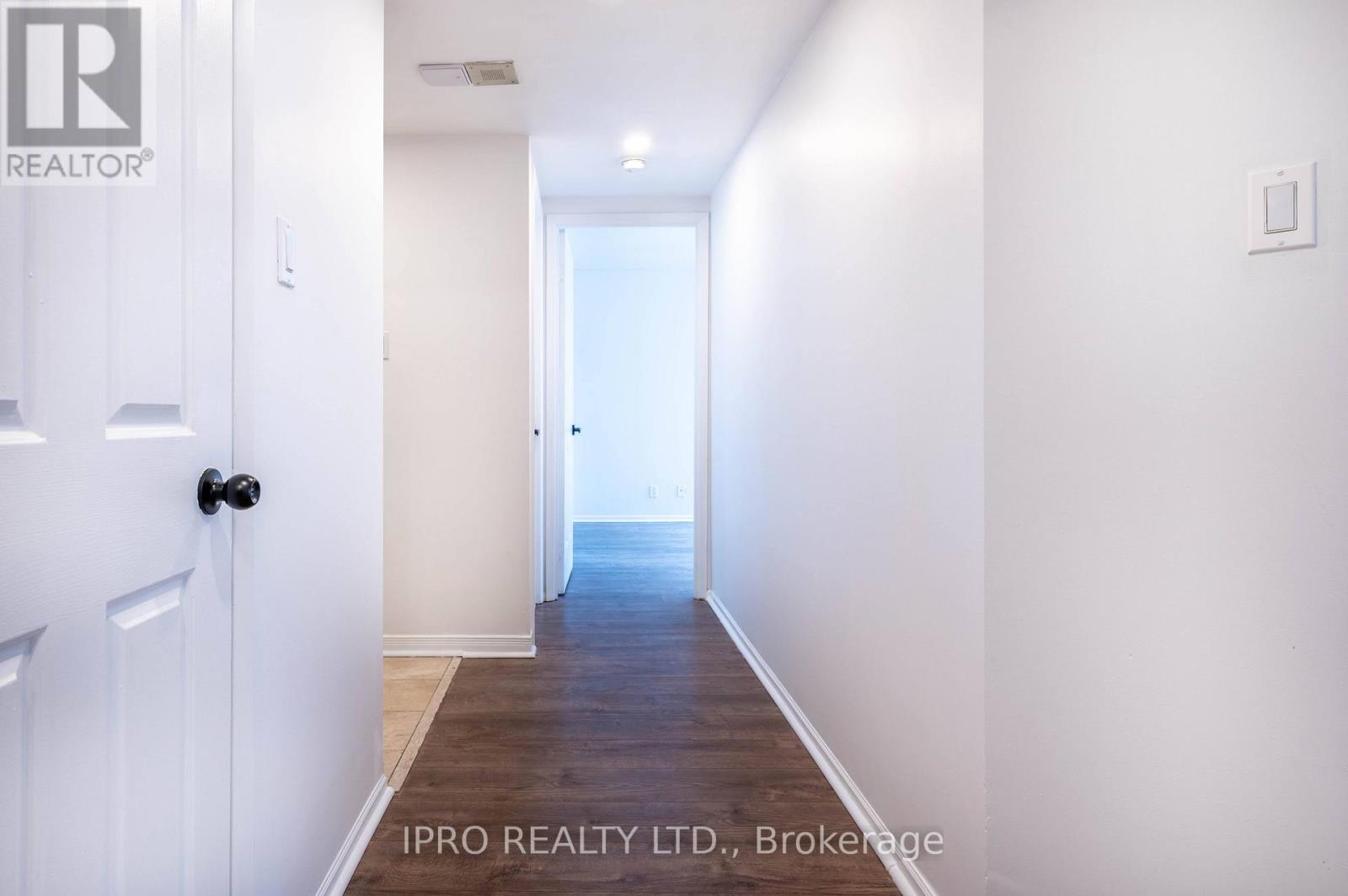 1808 - 44 Gerrard Street W, Toronto (Bay Street Corridor), Ontario  M5G 2K2 - Photo 16 - C12128338