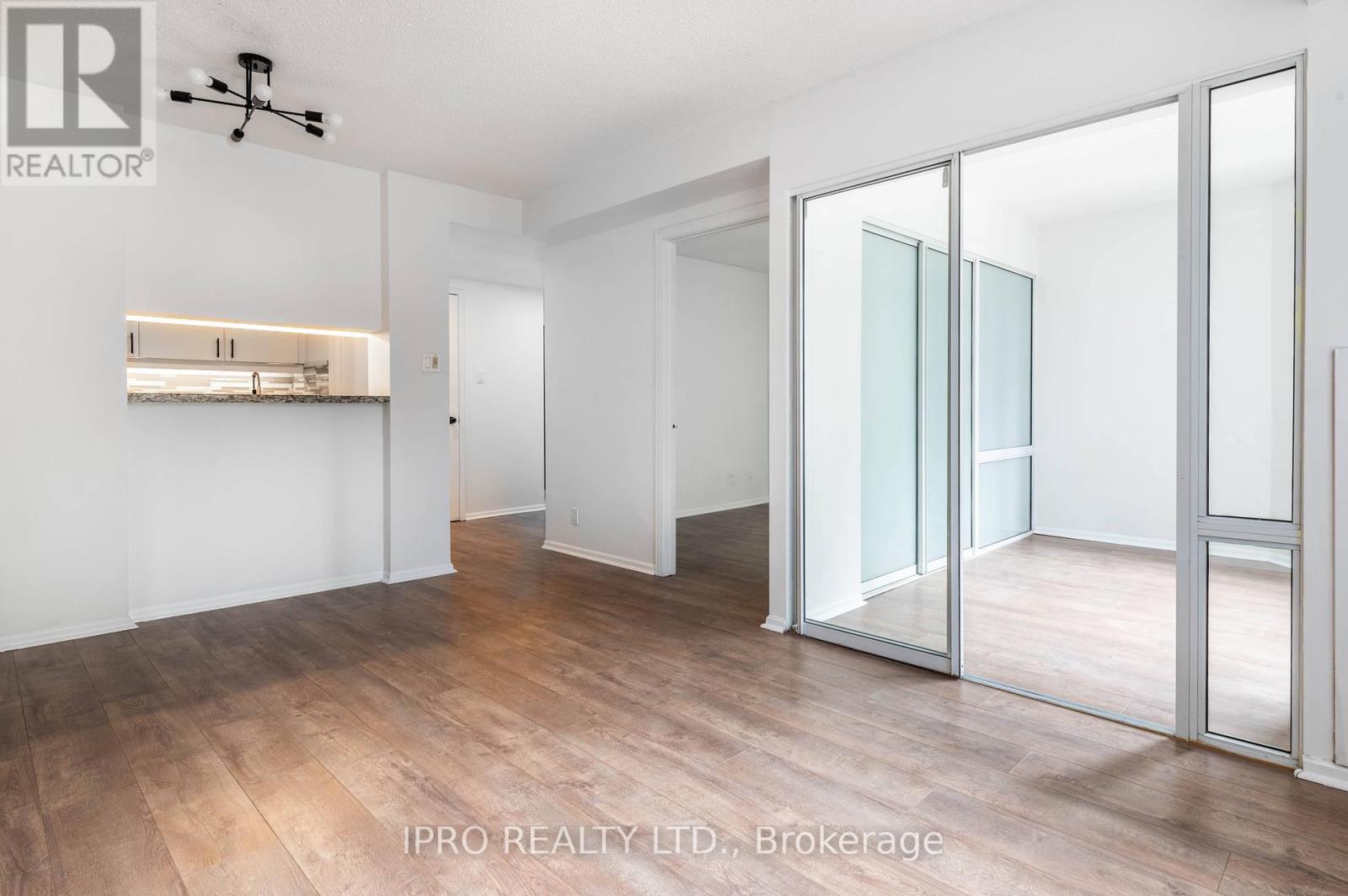 1808 - 44 Gerrard Street W, Toronto (Bay Street Corridor), Ontario  M5G 2K2 - Photo 10 - C12128338