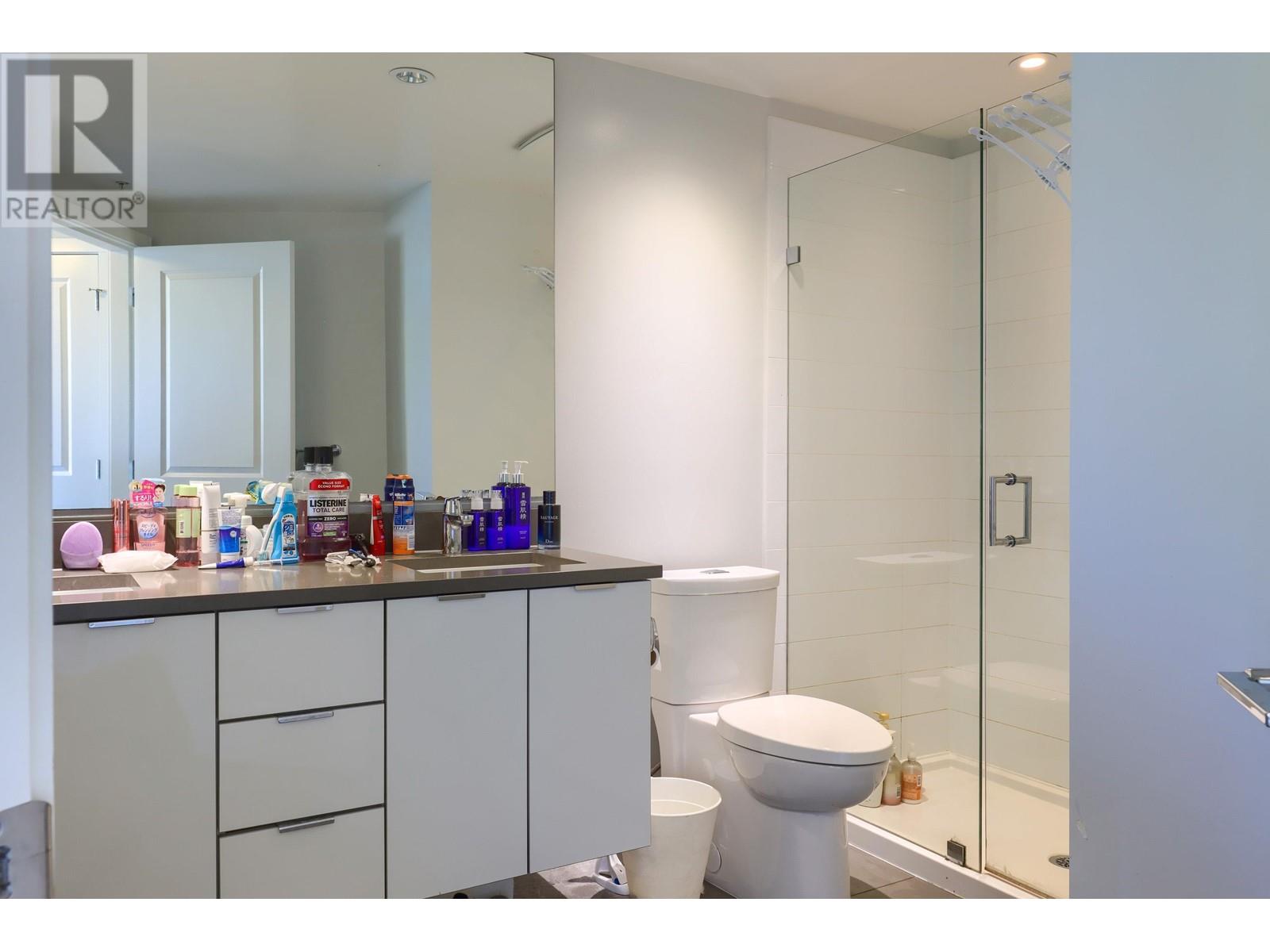 Listing Picture 7 of 8 : 617 8333 SWEET AVENUE, Richmond / 烈治文 - 魯藝地產 Yvonne Lu Group - MLS Medallion Club Member