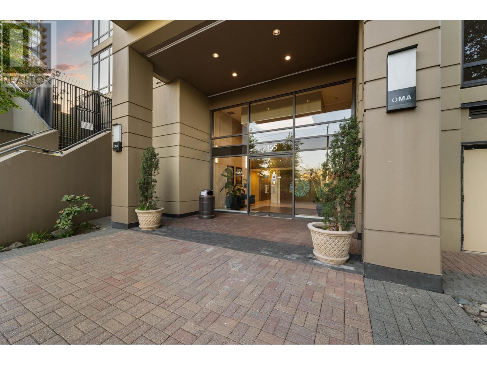 804 2355 Madison Avenue, Burnaby, British Columbia  V5C 0B3 - Photo 3 - R2999051