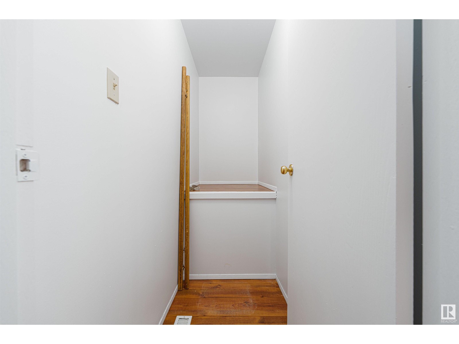 8425 29 Av Nw, Edmonton, Alberta  T6K 3M8 - Photo 28 - E4434779