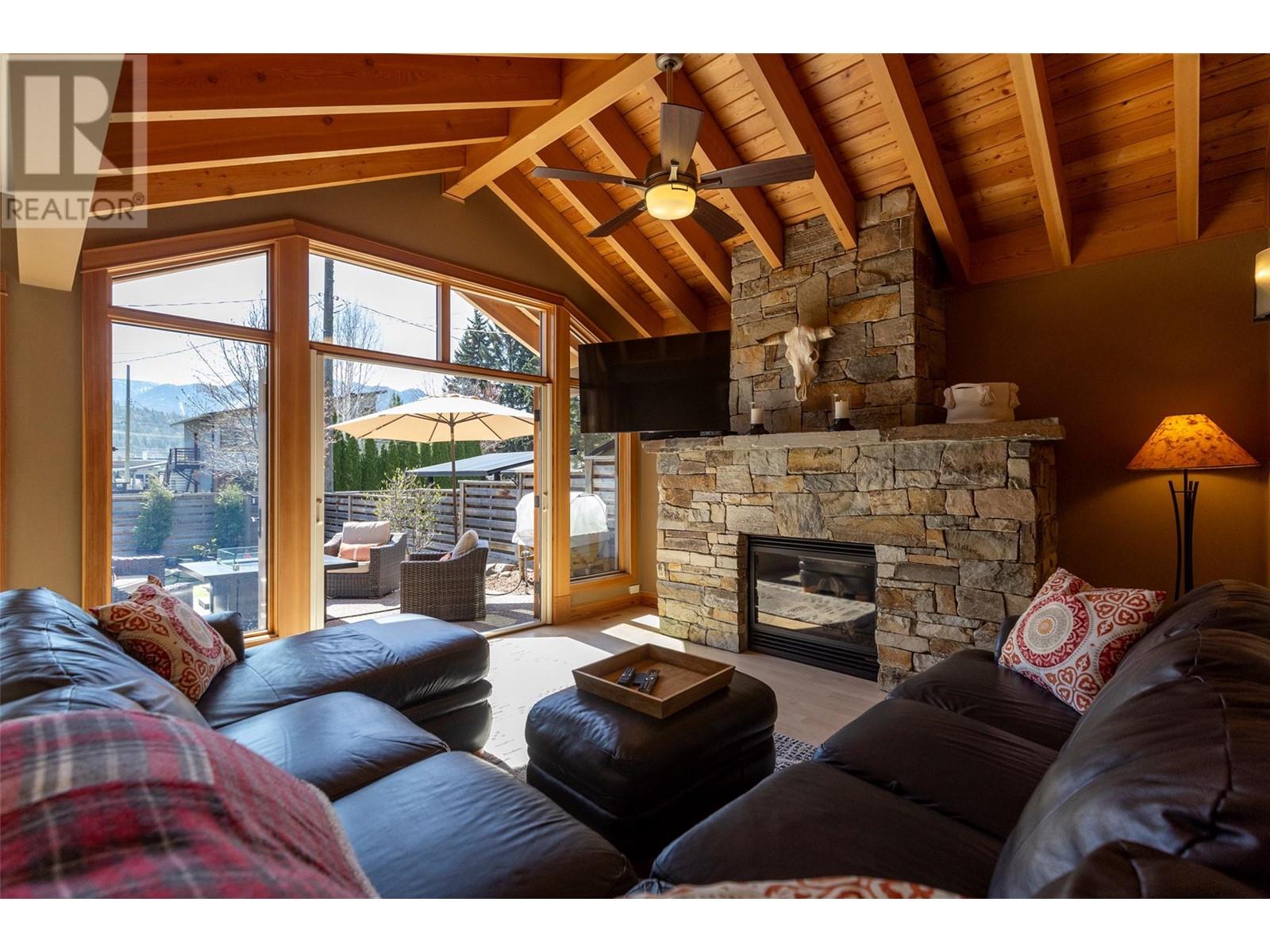 1562 12th Avenue, Fernie, British Columbia  V0B 1M0 - Photo 46 - 10346327