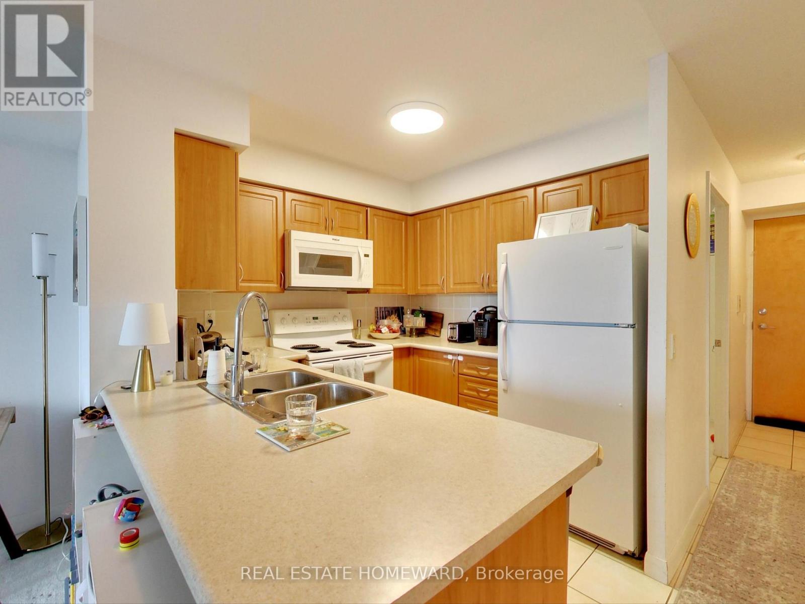 2507 - 4968 Yonge Street, Toronto, Ontario  M2N 7G9 - Photo 14 - C12123382