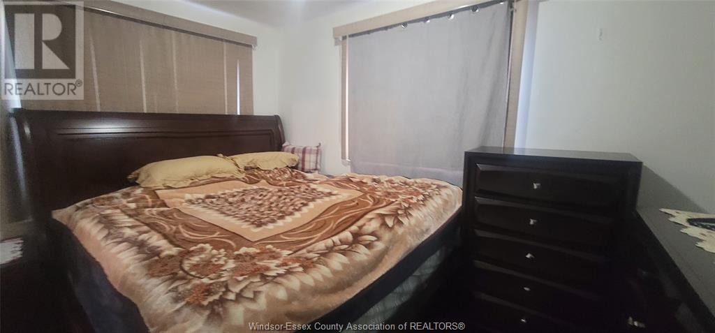 1116 Parent, Windsor, Ontario  N9A 2E5 - Photo 11 - 25011335