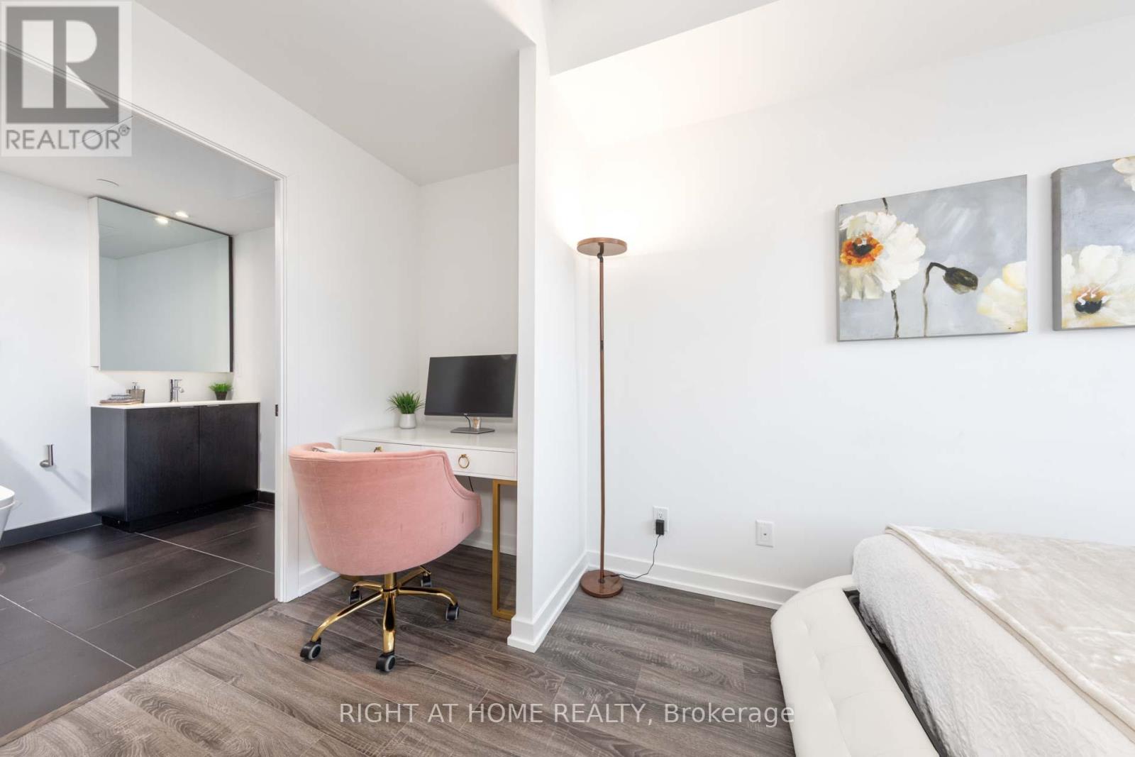 1303 - 20 Edward Street, Toronto, Ontario  M5G 0C5 - Photo 13 - C12128467