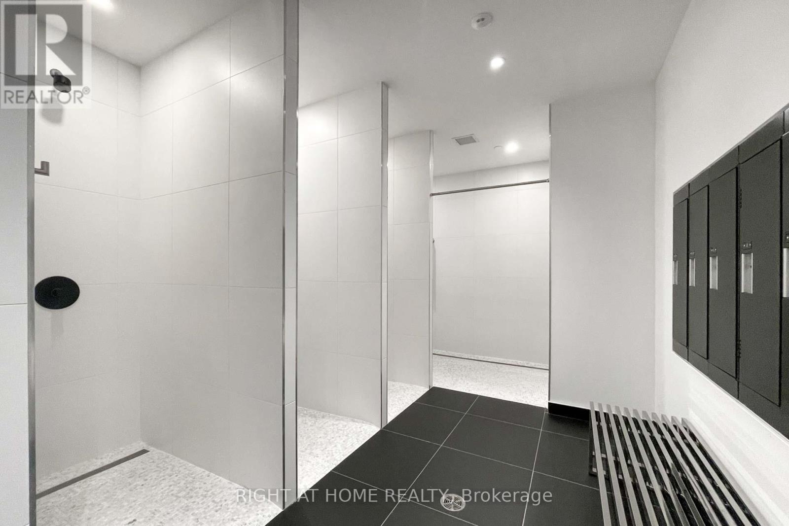 1303 - 20 Edward Street, Toronto, Ontario  M5G 0C5 - Photo 32 - C12128467