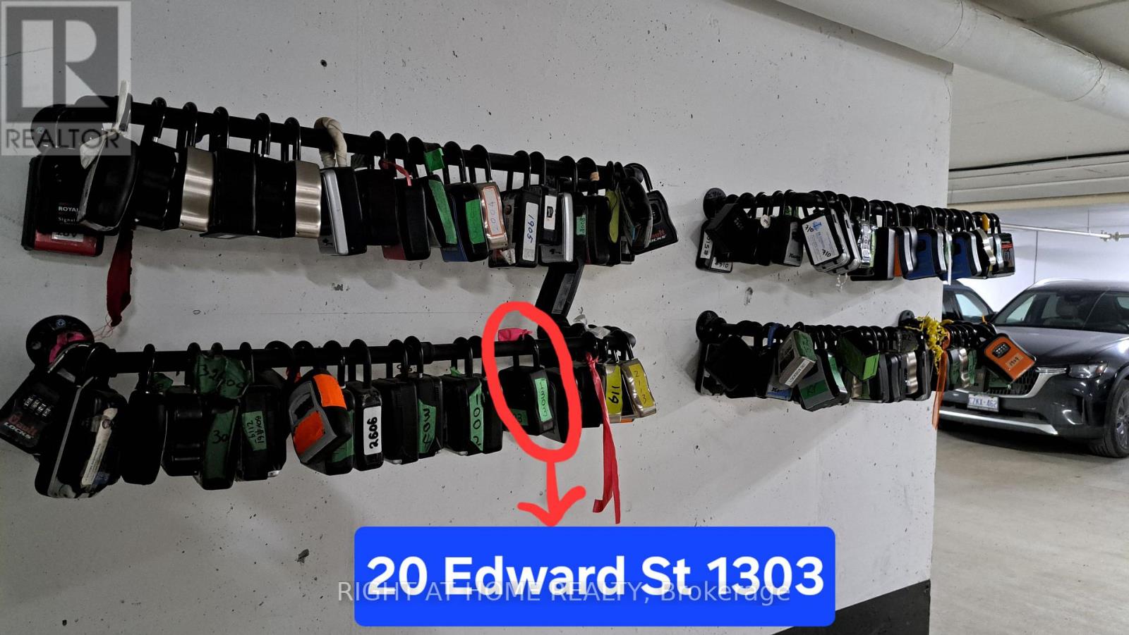 1303 - 20 Edward Street, Toronto, Ontario  M5G 0C5 - Photo 38 - C12128467