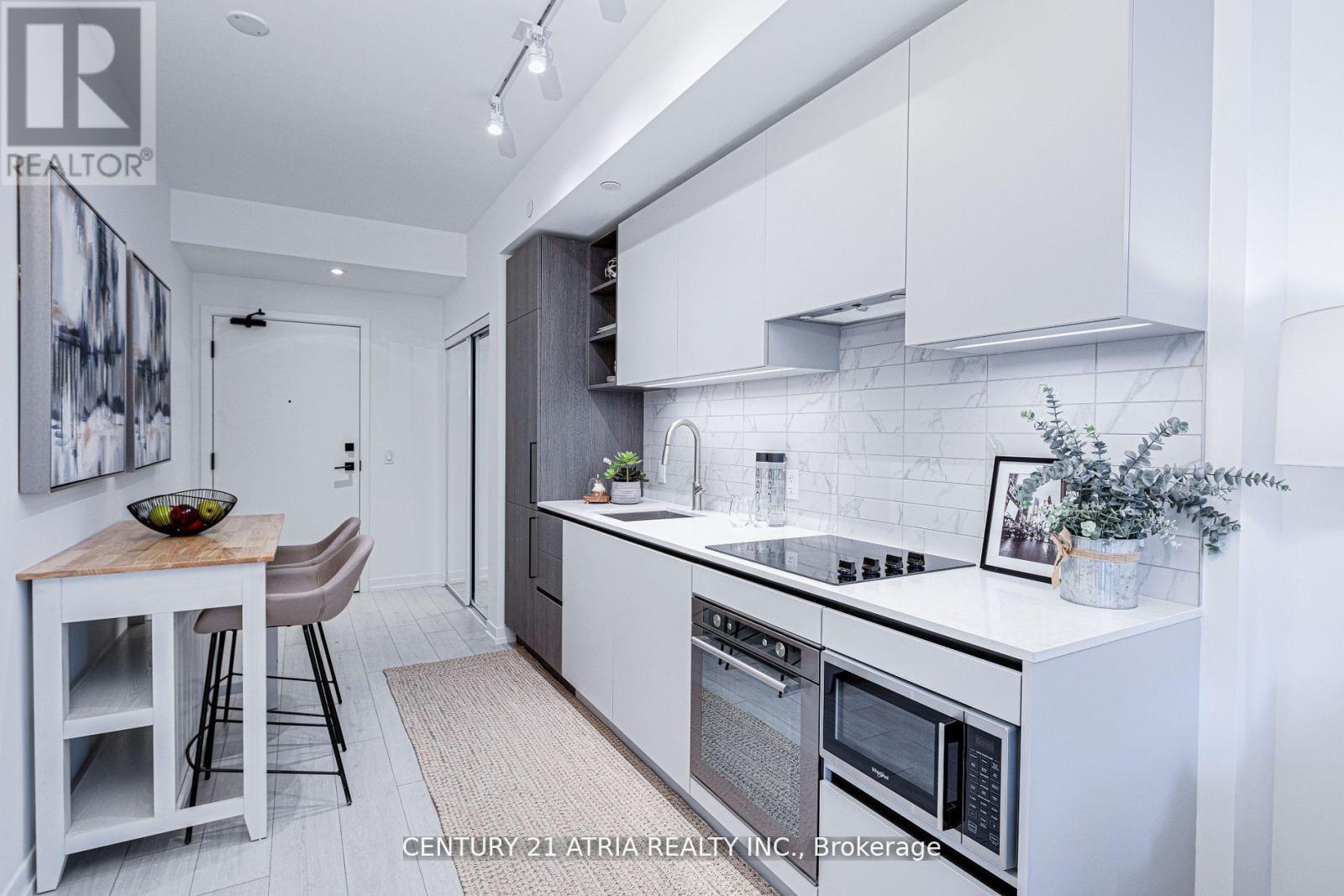 1210 - 55 Mercer Street, Toronto, Ontario  M5V 0W4 - Photo 2 - C12128471