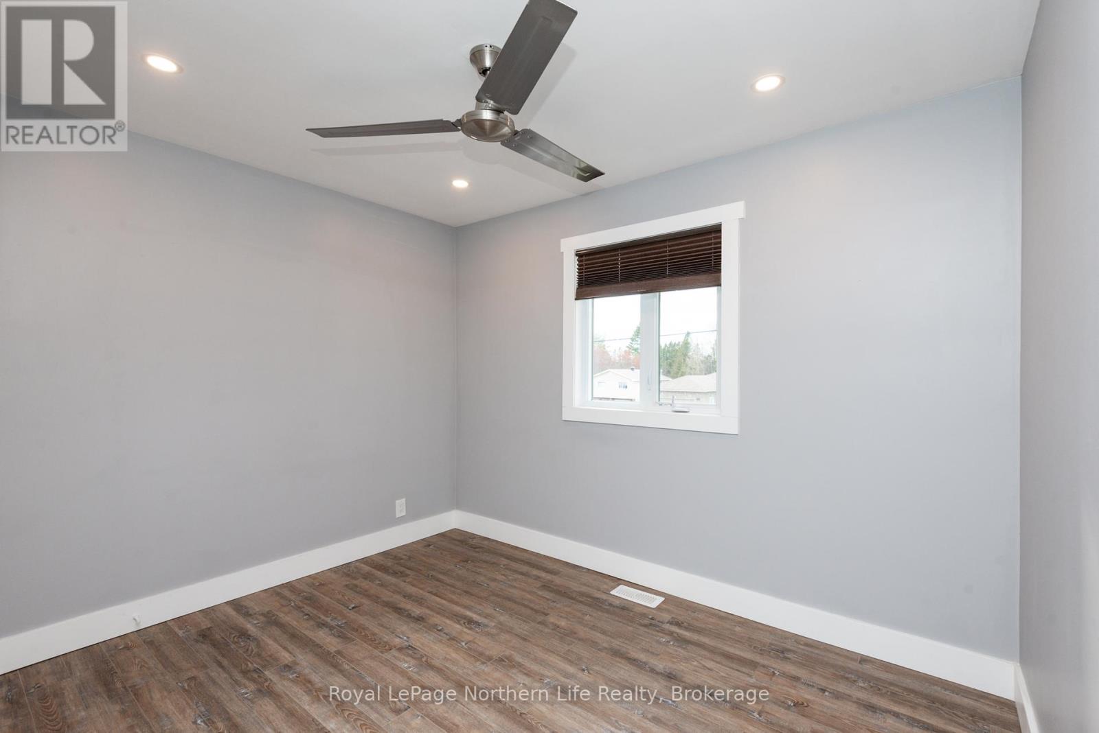 905 Airport Road, North Bay, Ontario  P1C 1A5 - Photo 14 - X12128534
