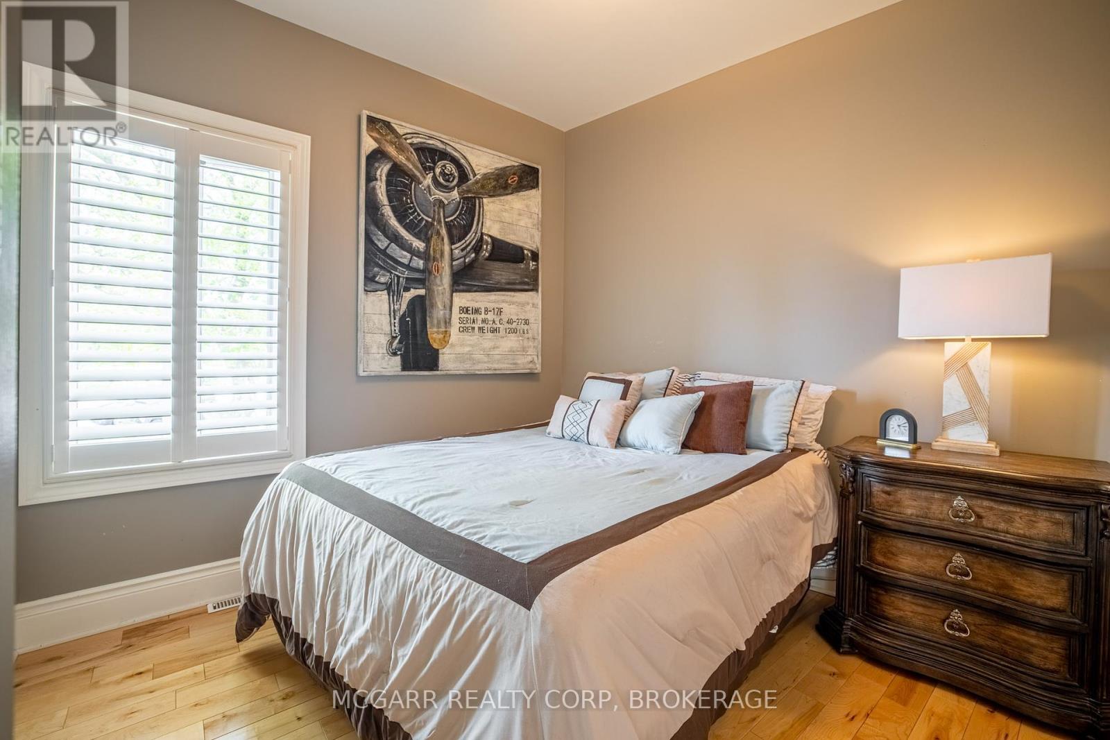 64 Yates Street, St. Catharines (Downtown), Ontario  L2R 5R8 - Photo 29 - X12128570