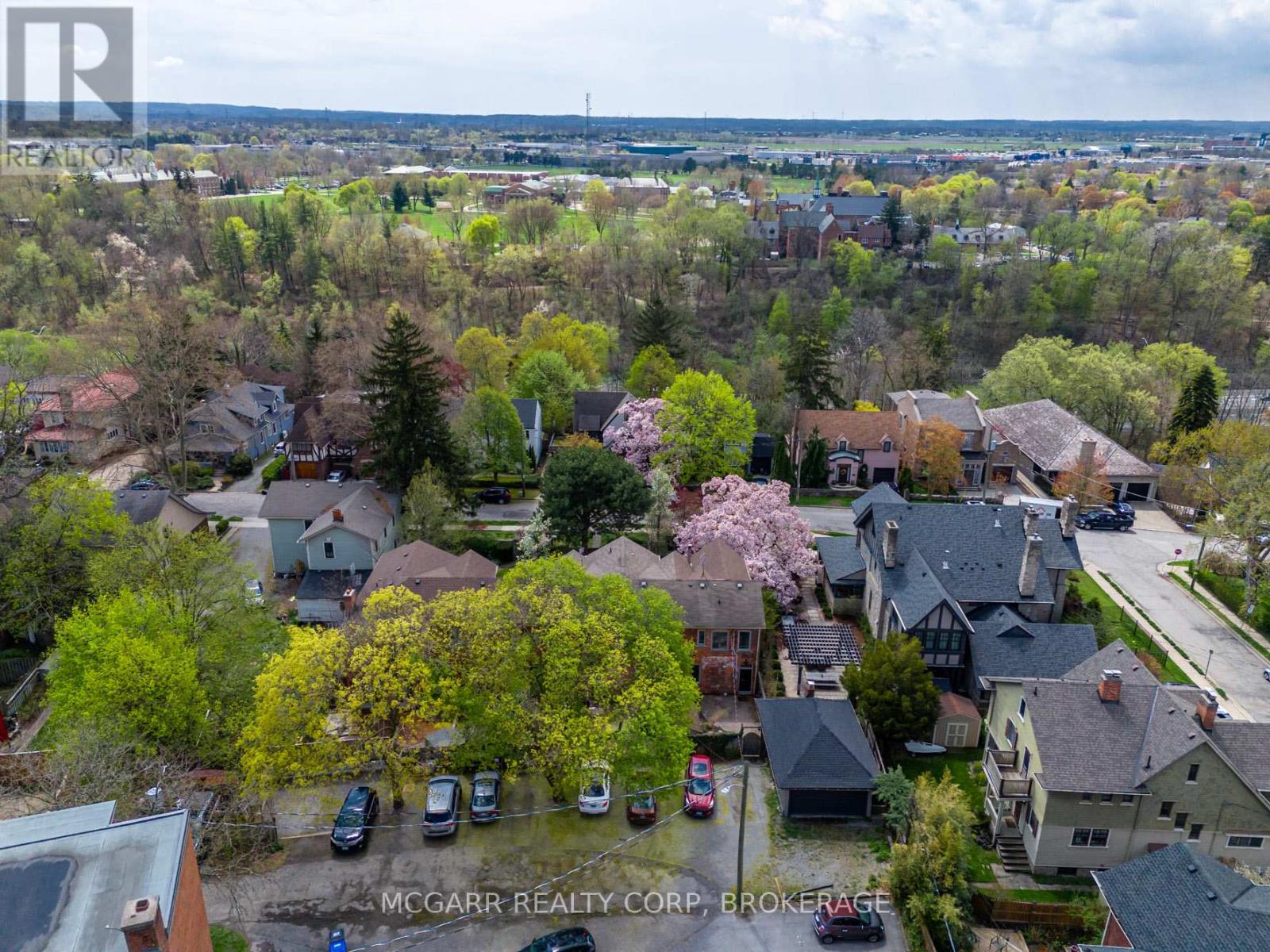 64 Yates Street, St. Catharines (Downtown), Ontario  L2R 5R8 - Photo 39 - X12128570