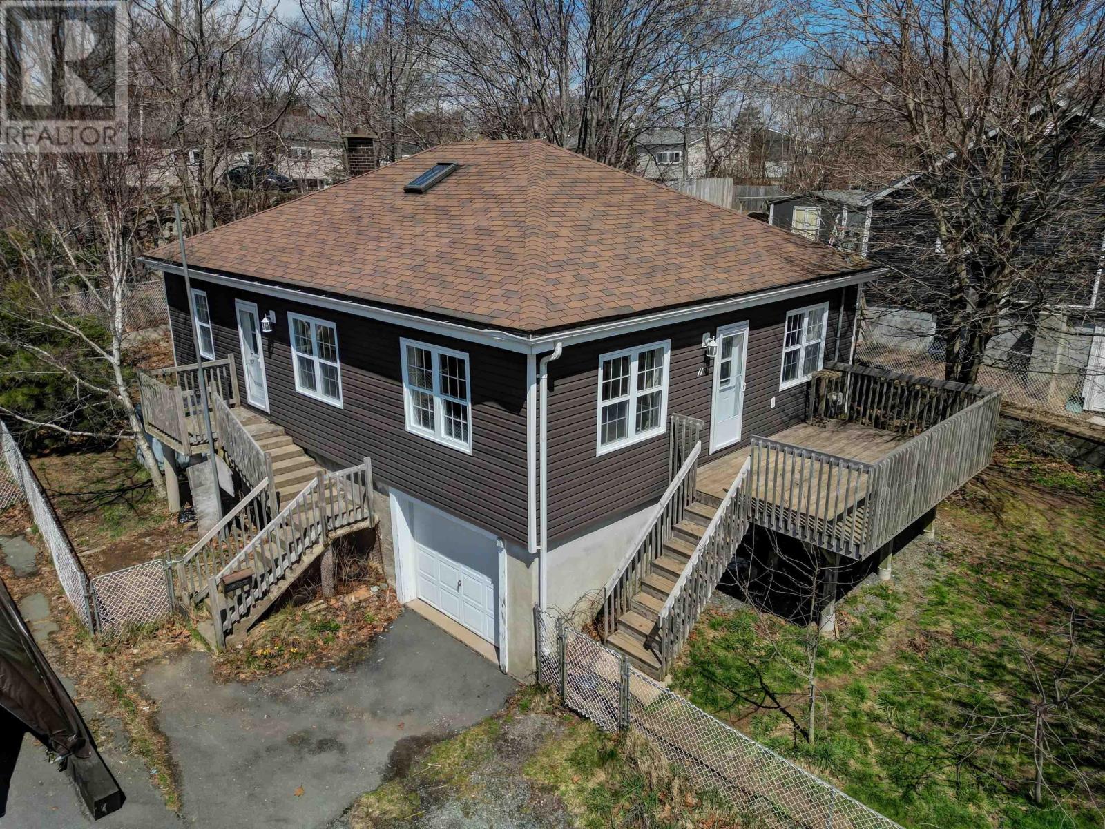 Property at 11 Punch Bowl Drive image 1