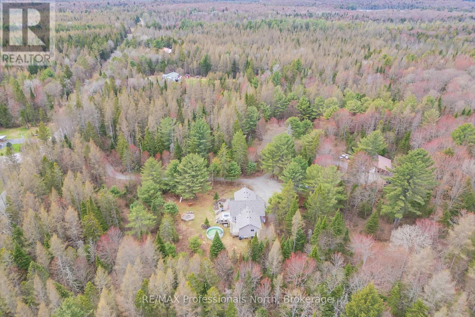 649 Yearley Road, Huntsville, Ontario  P0B 1M0 - Photo 10 - X12128560