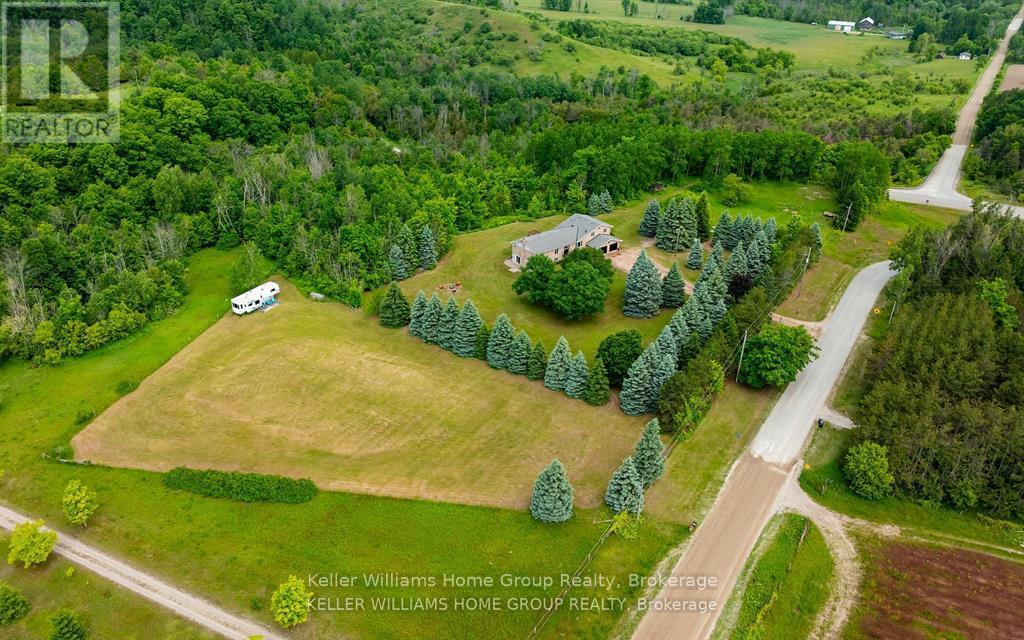 Property at 996594 MULMUR TOS TOWNLINE image 1