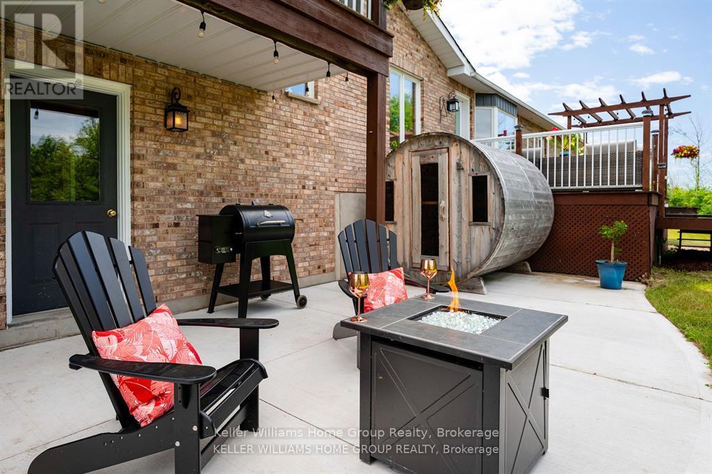 Property at 996594 MULMUR TOS TOWNLINE image 5