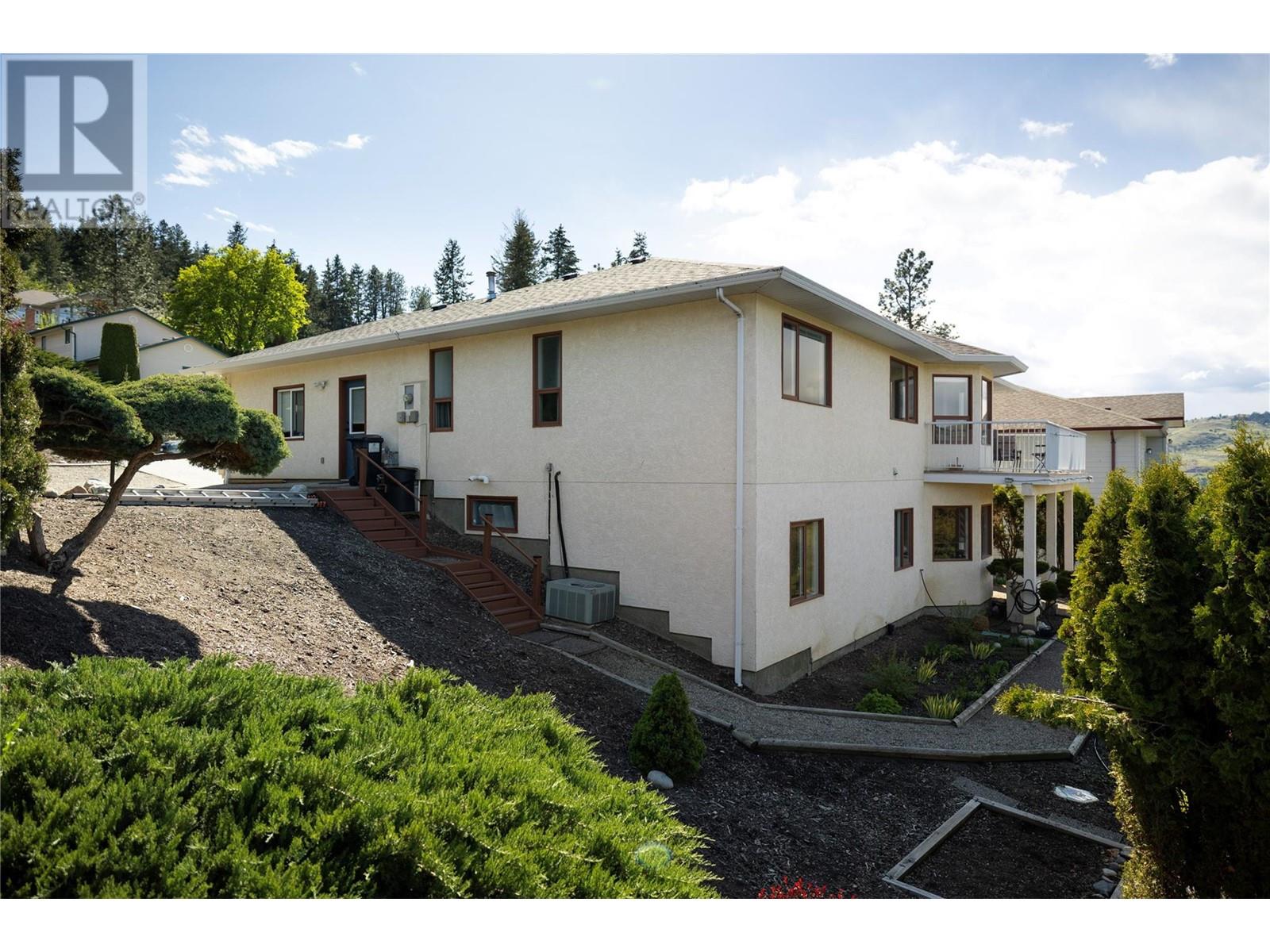 11515 Palfrey Drive W, Coldstream, British Columbia  V1B 2E4 - Photo 8 - 10346653