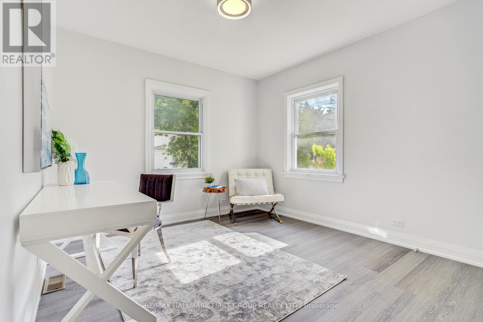 Property at 1395 HURONTARIO STREET image 4