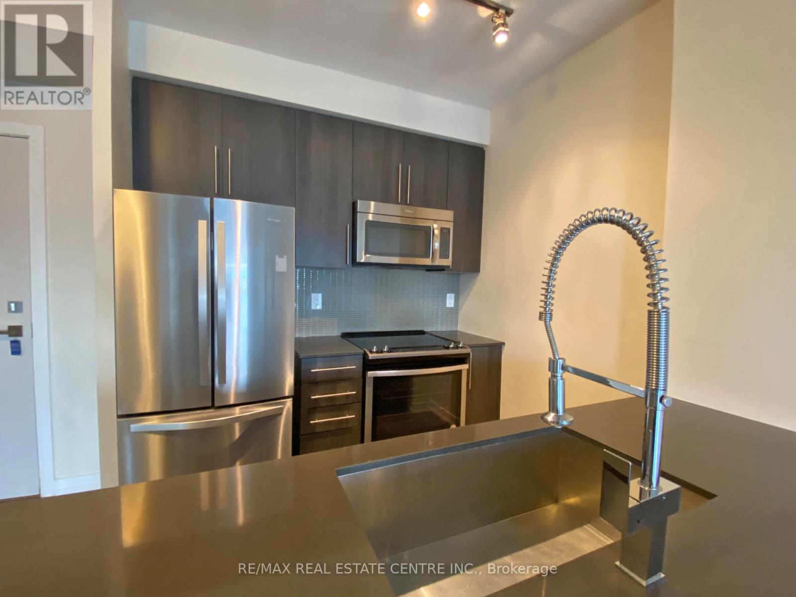 4604 - 4011 Brickstone Mews, Mississauga, Ontario  L5B 0J7 - Photo 9 - W12128495