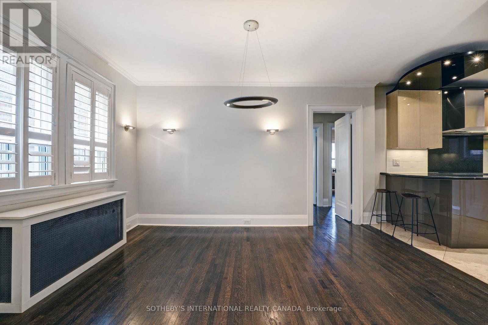 Main - 872 Avenue Road, Toronto, Ontario  M5P 2K6 - Photo 8 - C12128510