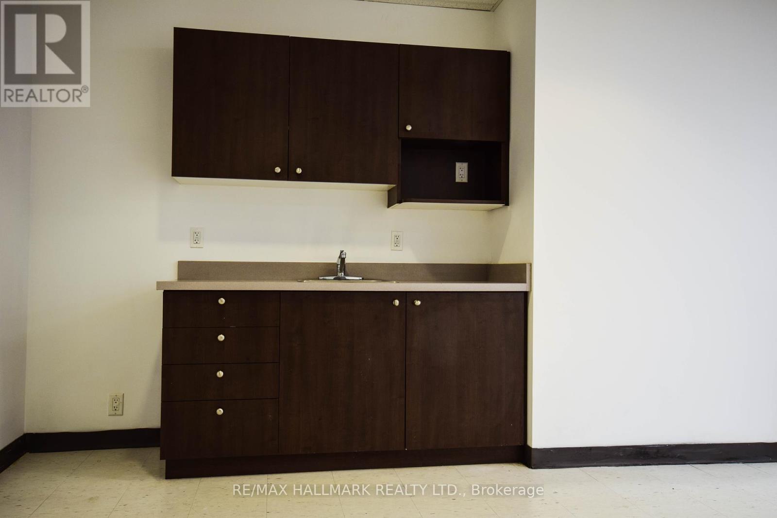 501 - 685 Sheppard Avenue E, Toronto, Ontario  M2K 1B6 - Photo 6 - C12128557