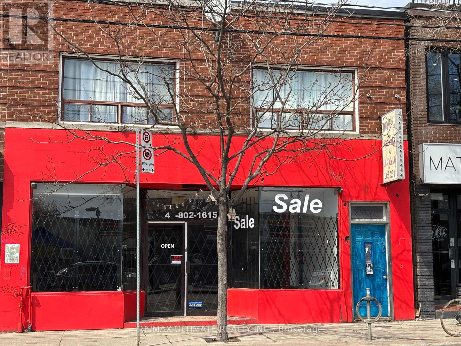 876 Dundas Street W, Toronto, Ontario  M6J 1V7 - Photo 2 - C12128630